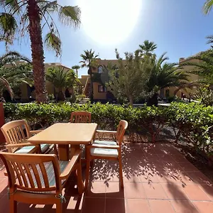 https://corralejo-happy-place-precioso-apartamento-con-piscina.in-canary-islands.com