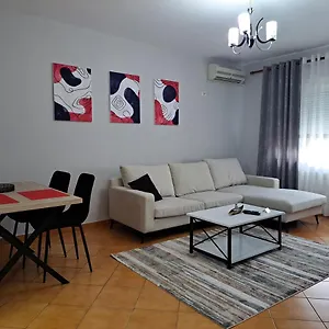 https://one-bedroom-apartment-near-u-s-embassy.hotels-in-tirana.com