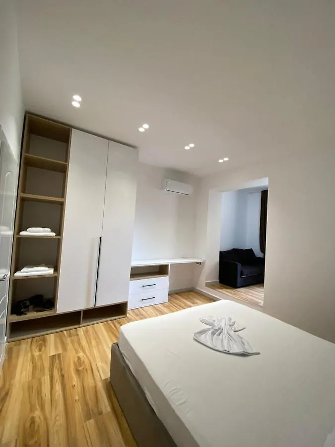 Luxury Apartments Blloku Tirana 0*,  Albania